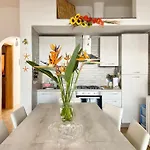 Casa Eos - Piano Terra Fronte Mare Feriehus Marina Di Pescoluse