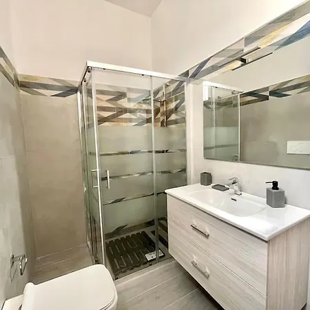 Holiday home Casa Eos - Piano Terra Fronte Mare