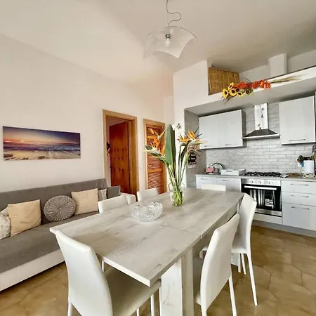 Nyaraló Casa Eos - Piano Terra Fronte Mare Marina di Pescoluse