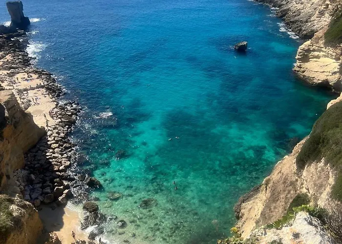 Casa Eos - Piano Terra Fronte Mare بيت للعطل